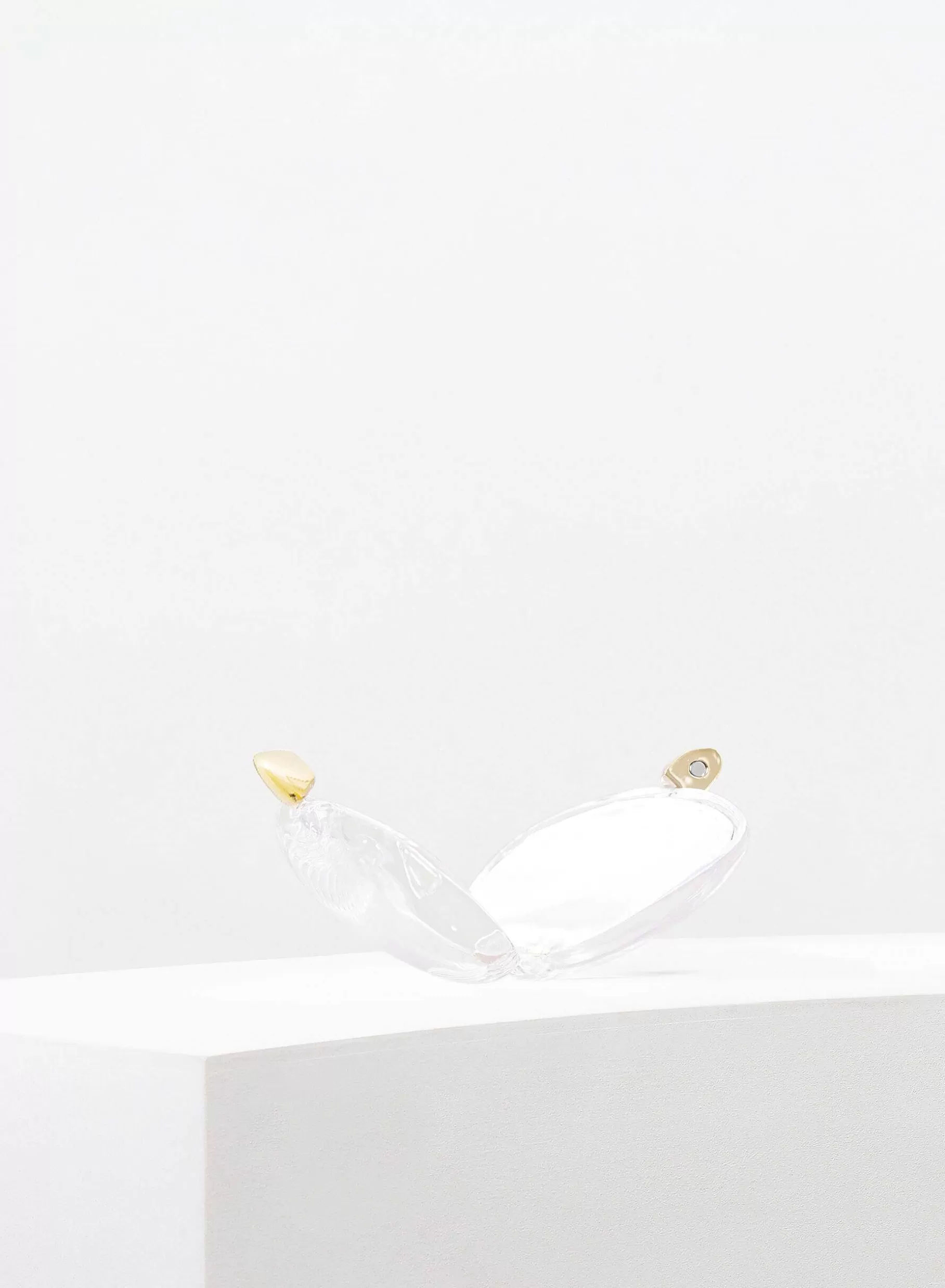 Benedetta Bruzziches Armonia Transparent> Object D'Heart