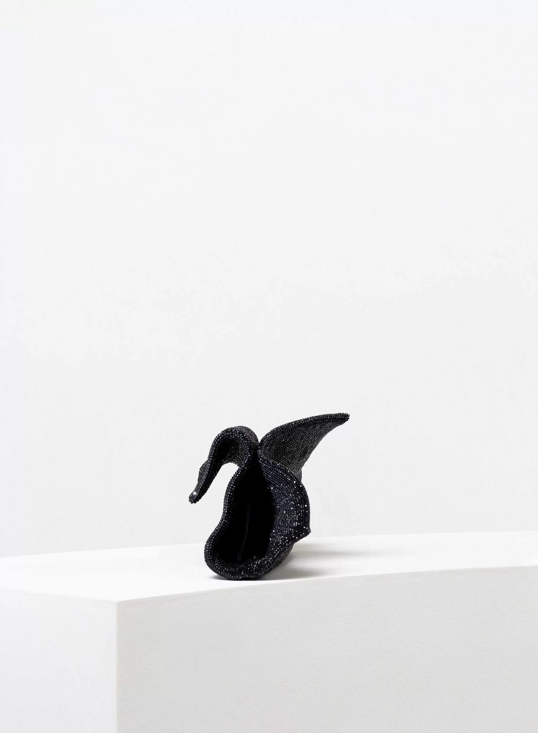 Benedetta Bruzziches La Bisbetica Domata Jet Black> Object D'Heart