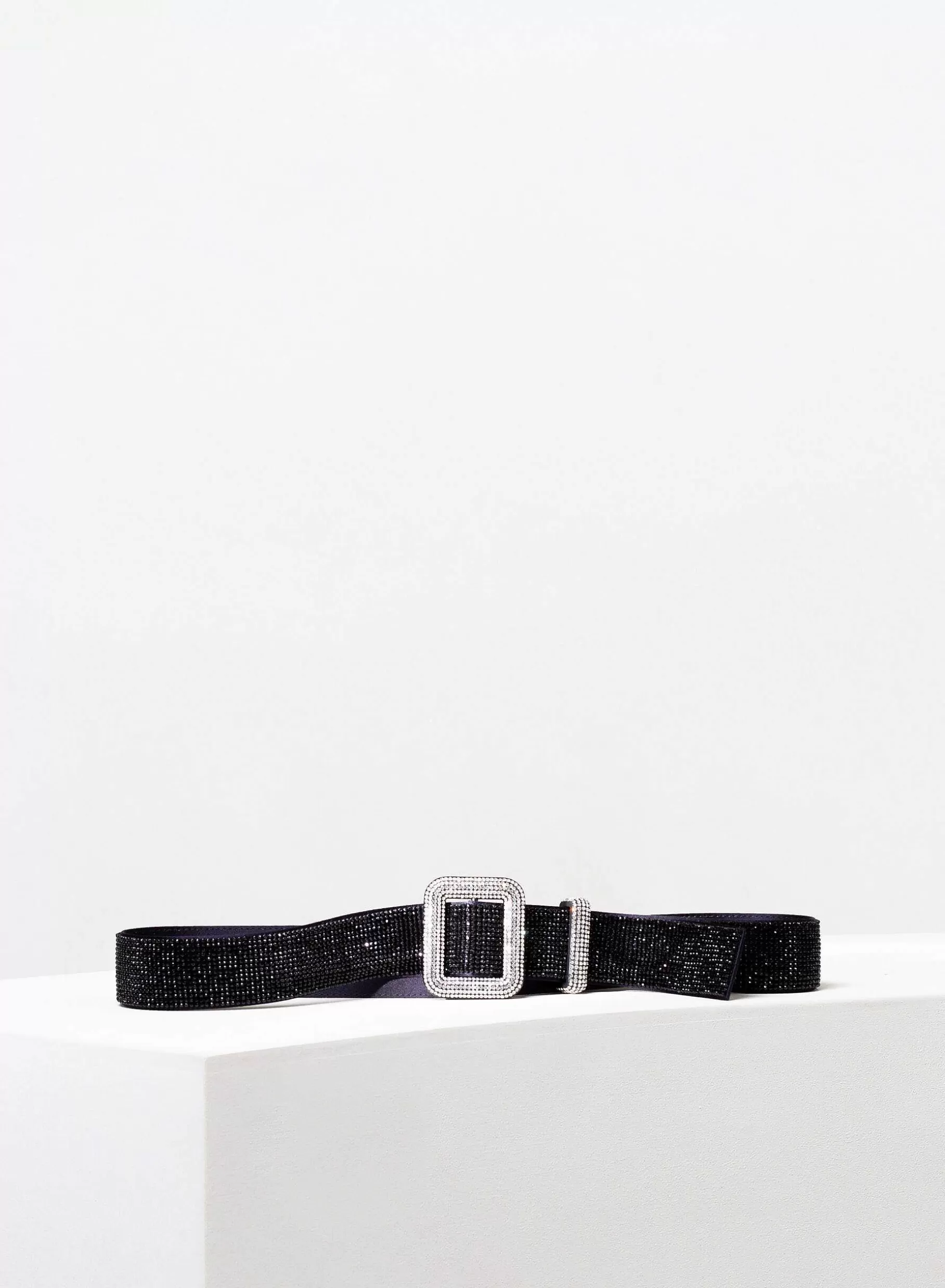 Benedetta Bruzziches Venus Belt Jet Black> Belts